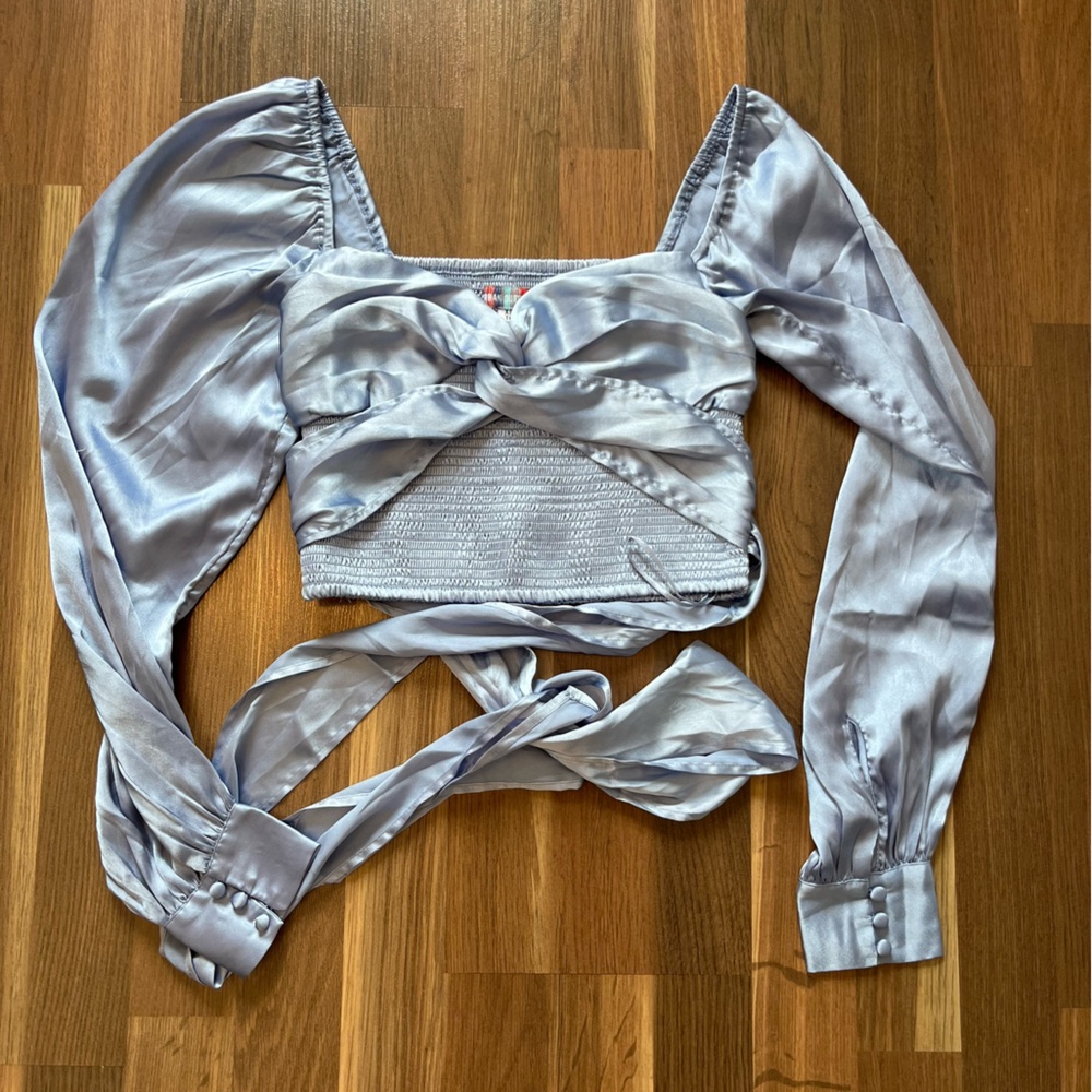 Long sleeve top
